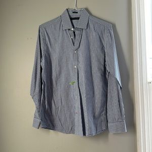 Slim Fit Tommy Hilfiger plaid button up men’s shirt size large